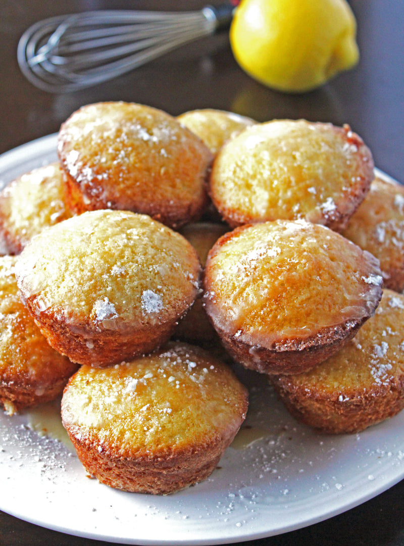 Hello, Summer. Have a lemon cake!