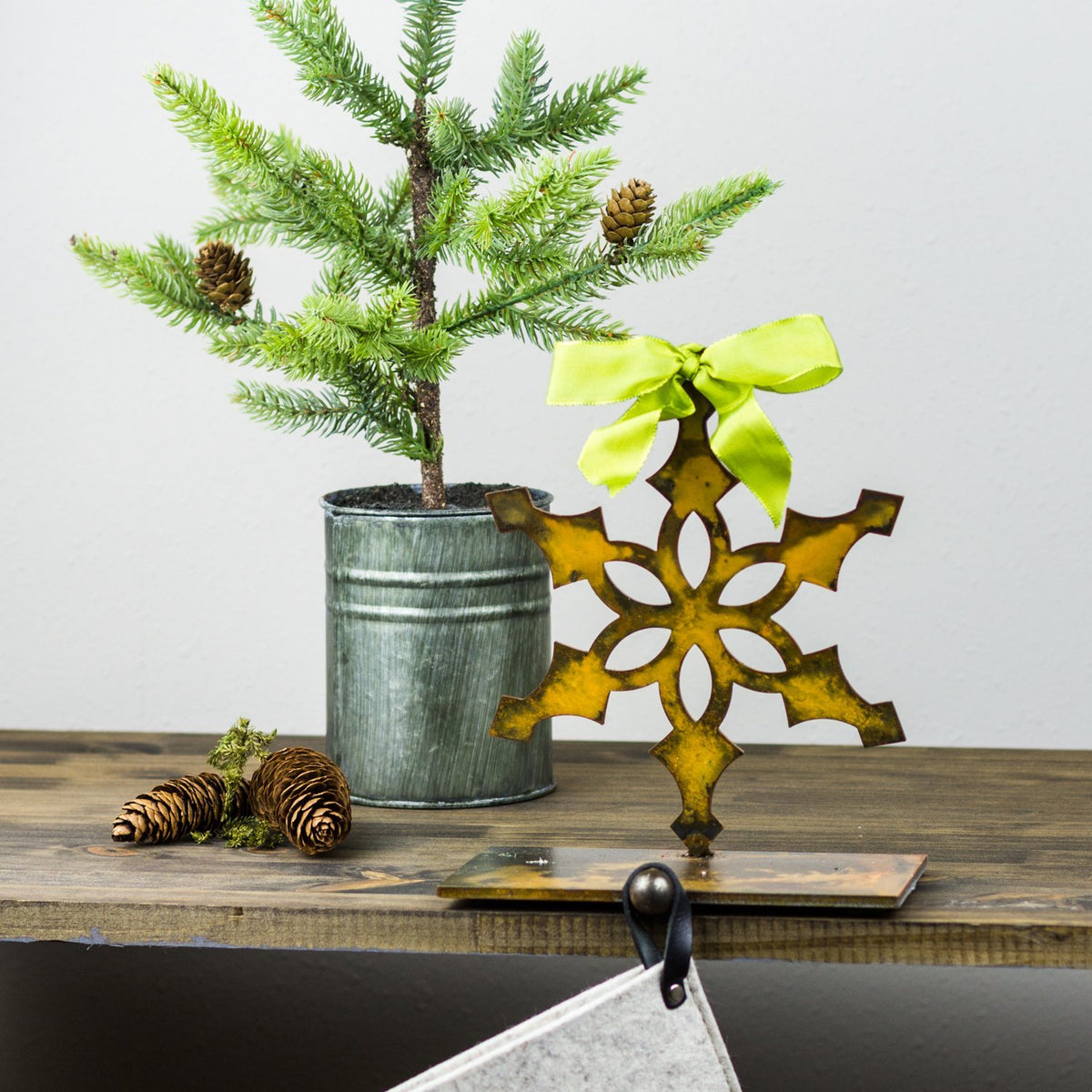 Metal Snowflake Stocking Holder