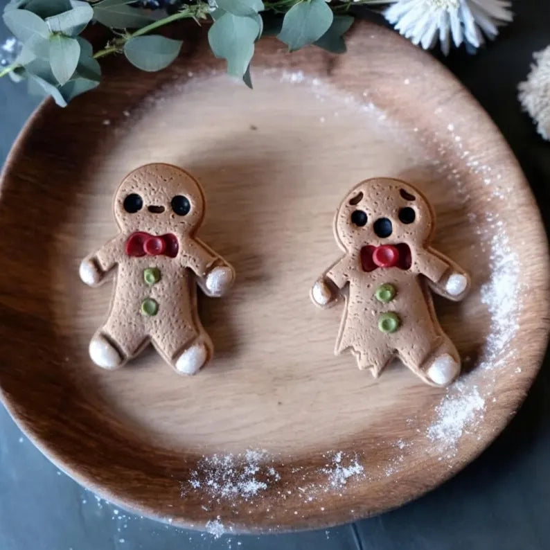 Christmas Gingerbread Man Clay Stud Earrings :: Missing Leg Style