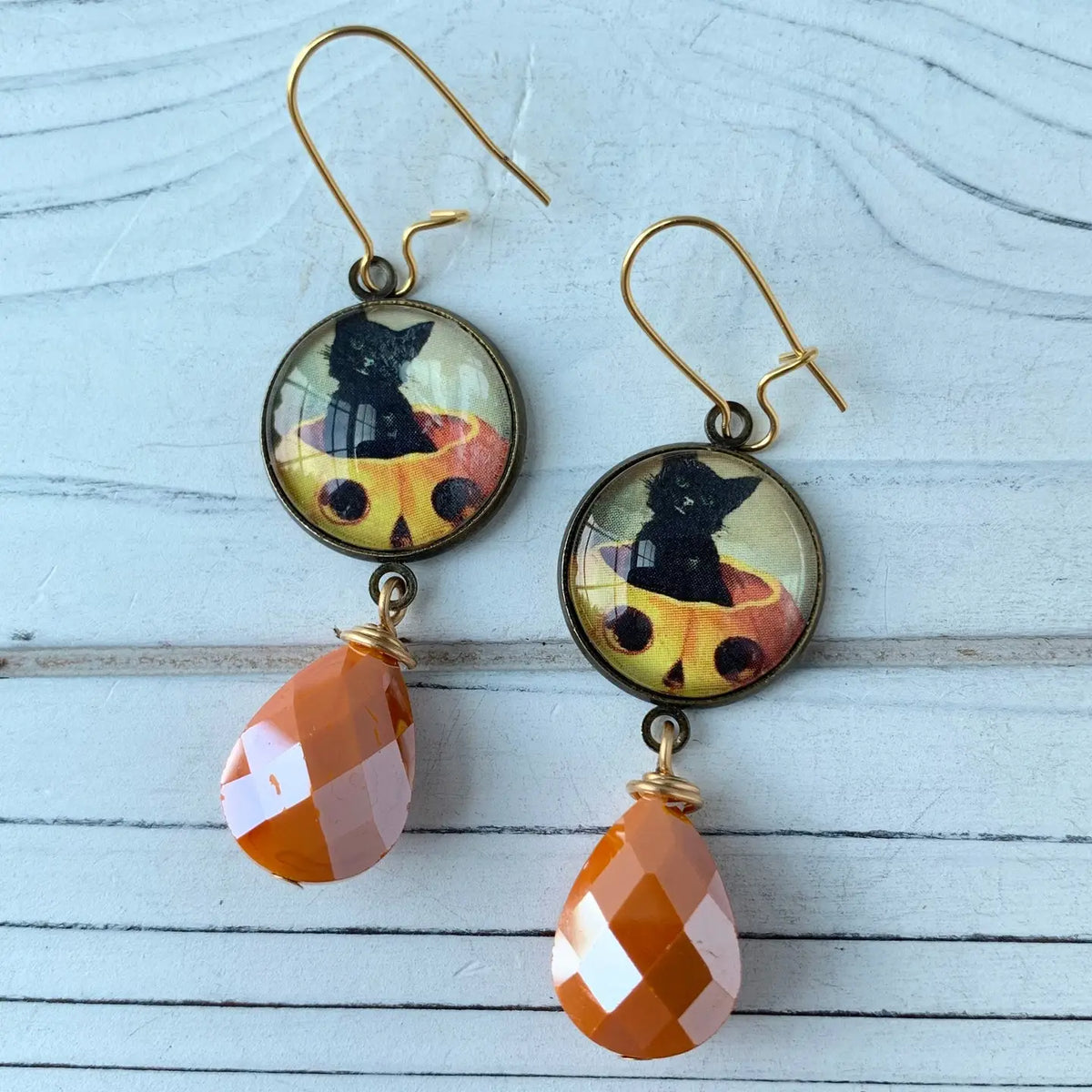 Lucky the Black Cat Halloween Earrings