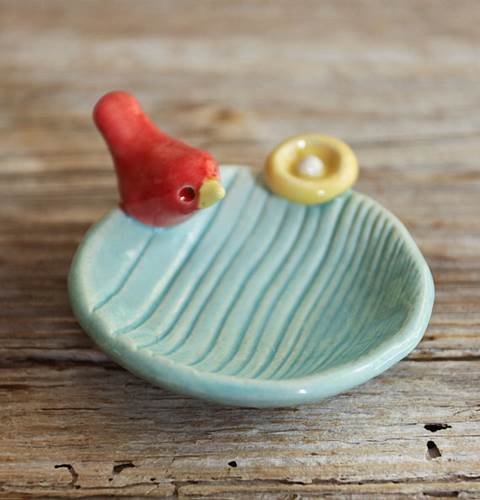 Blue and Red Birdie Pinch Bowl