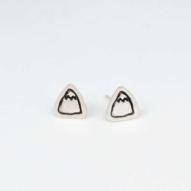 Small Silver Triangle Studs depicting a snowy mountain