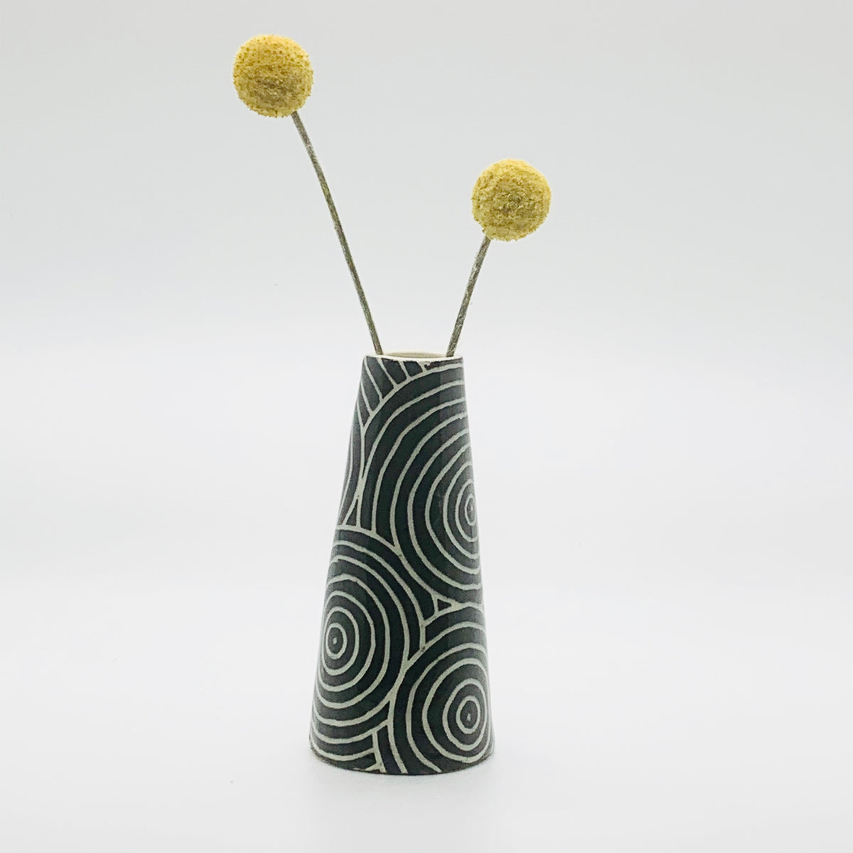 Tiny Vase in White Stoneware - Black Concentric Circles